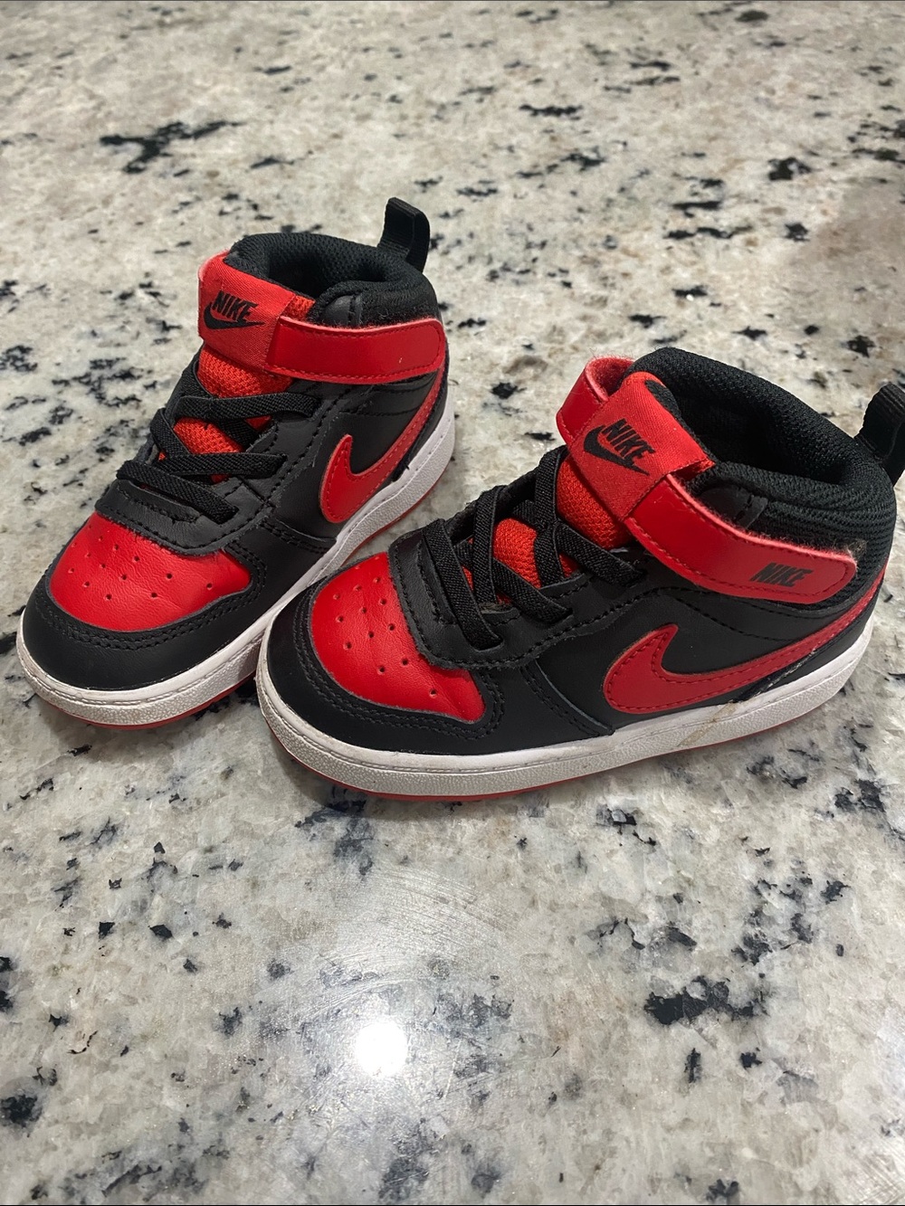 Nike Toddler 8 Black and Red High-Top Sneakers
